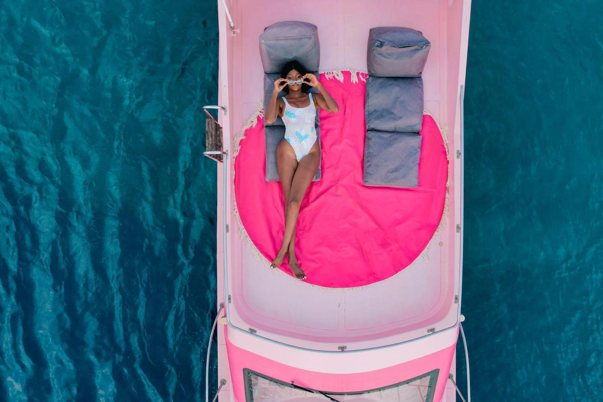 Pinkcoco Gili Air - Constant Surprises & For Cool Adults Only Hotel Exterior photo